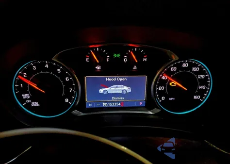 2019 Chevrolet Equinox Lt z USA, uszkodzony, nr VIN 2GNAXLEX5K6292477